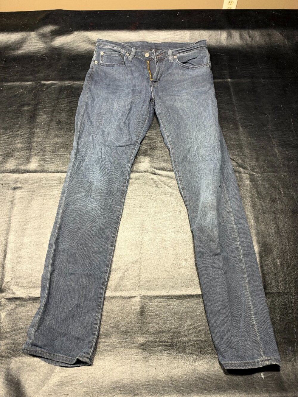 Levi Men's 511 Slim Fit Jeans - 31 x 32